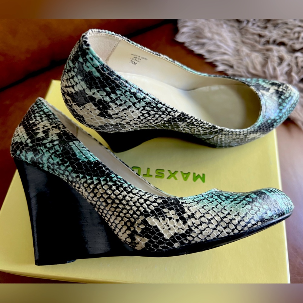 MAXSTUDIO Wedges